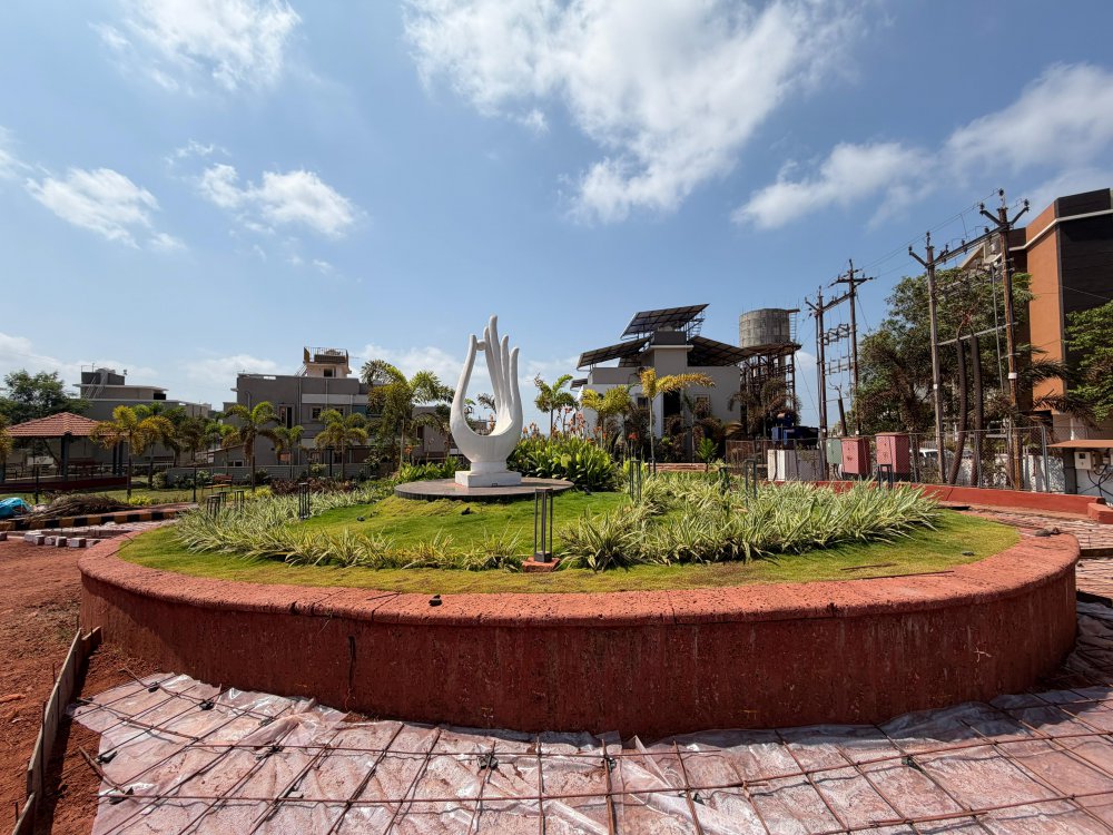 Elliptical traffic island Landscape, The Arihant Park, Ratnagiri.