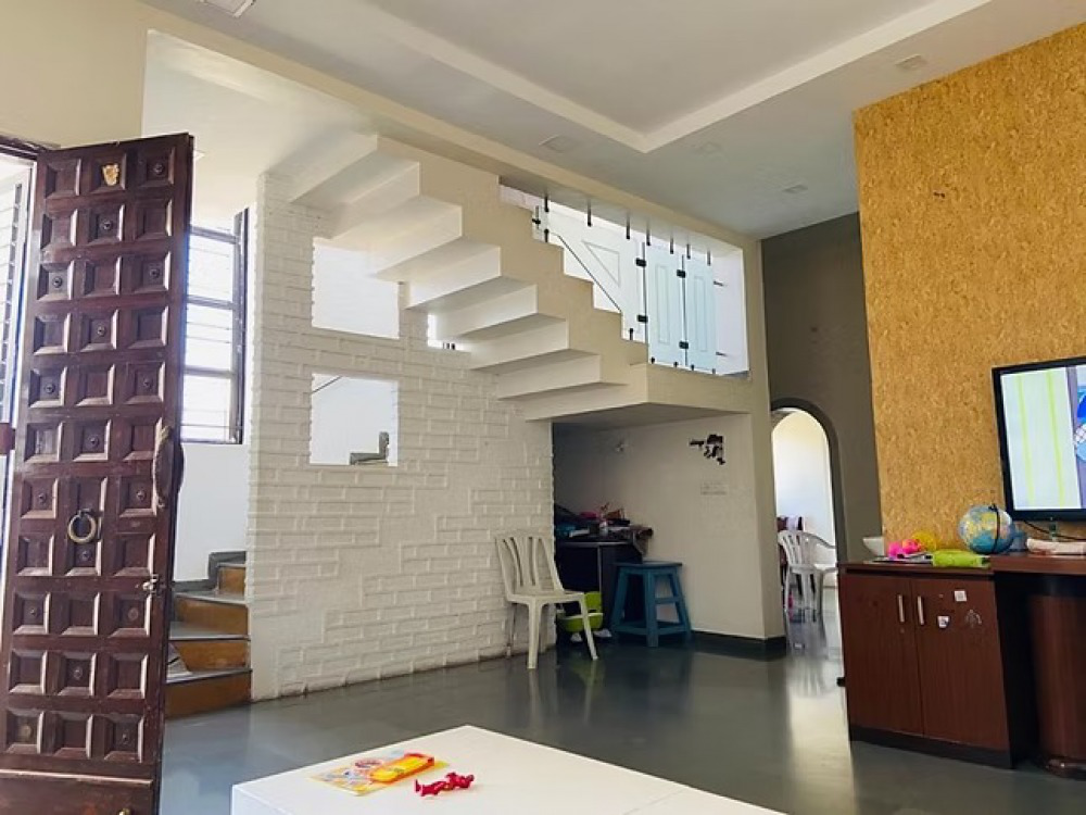 Bhagirath Patil Bungalow Shegaon
